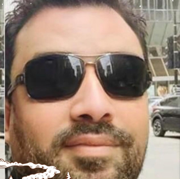 Meet your Posher, Oussama - Picture 1 of 1